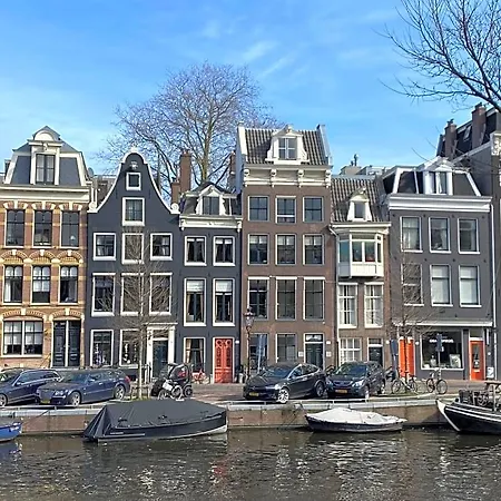 Prinsengracht Museum Bed & Breakfast 3*